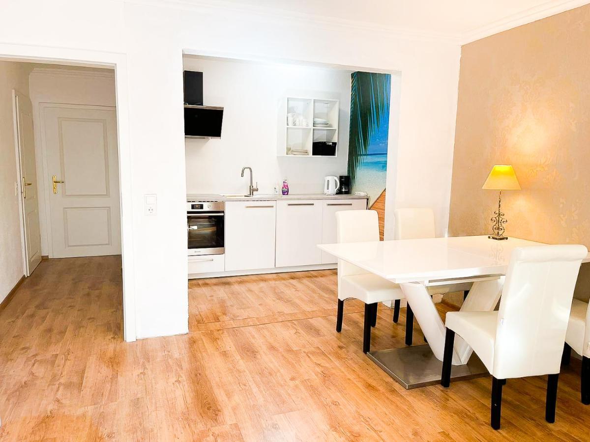 Stylische Wohnung Mit Charme ราเวนส์บวร์ก ภายนอก รูปภาพ